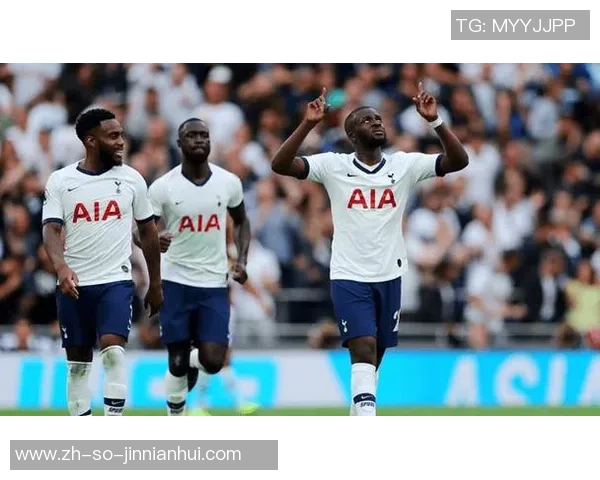 西汉姆联与热刺上半场精彩回顾视频分析及战术解读